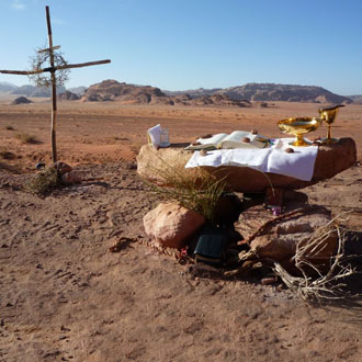 Altar in der Wüste